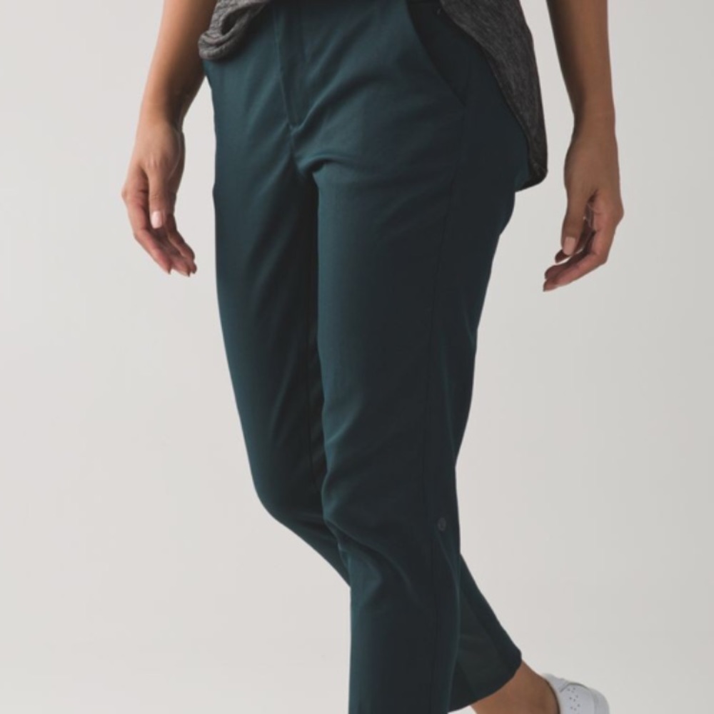 Lululemon city trouser in navy and black